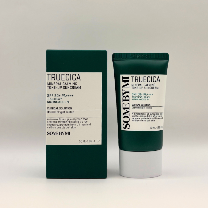 Mineralny krem przeciwsłoneczny o właściwościach łagodzących SPF50+ - SomeByMi 50 ml - obrazek 3